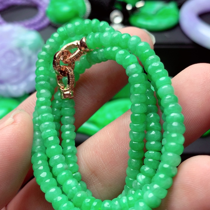 翡翠未镶嵌毛衣链