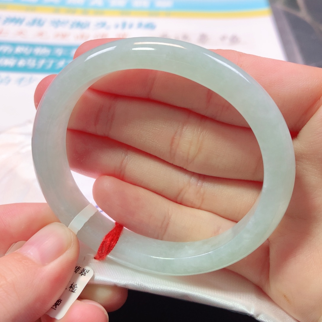 未镶嵌手镯（贵妃镯）翡翠1130号