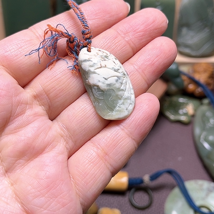 岫岩河磨玉（透闪石质玉）手绳未镶嵌