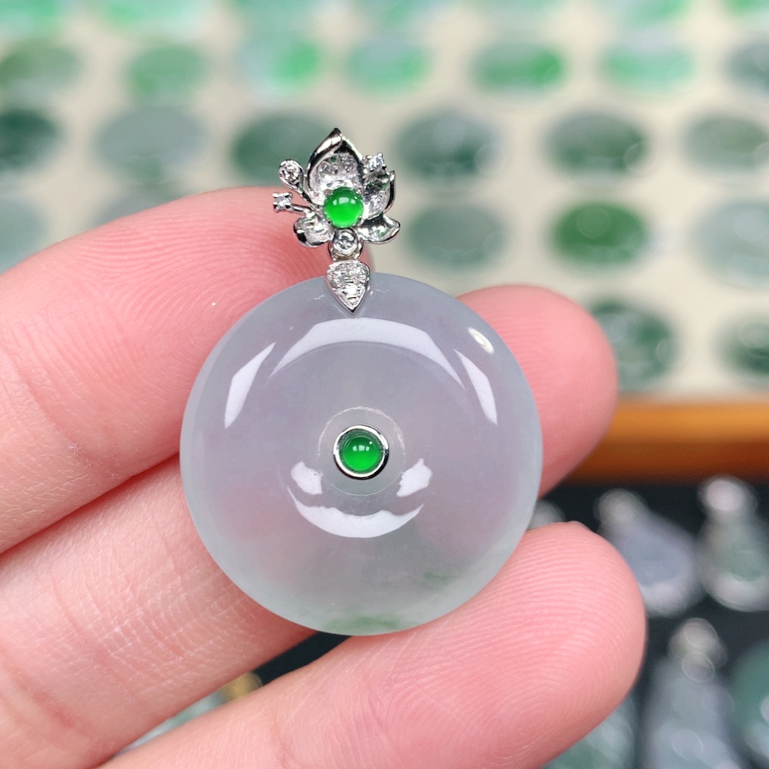 翡翠18K金镶嵌吊坠(不含链)29.8-21.7-6.2