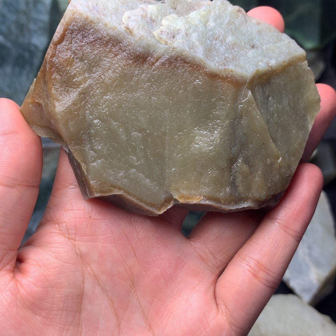 和田玉（糖玉）边角未镶嵌