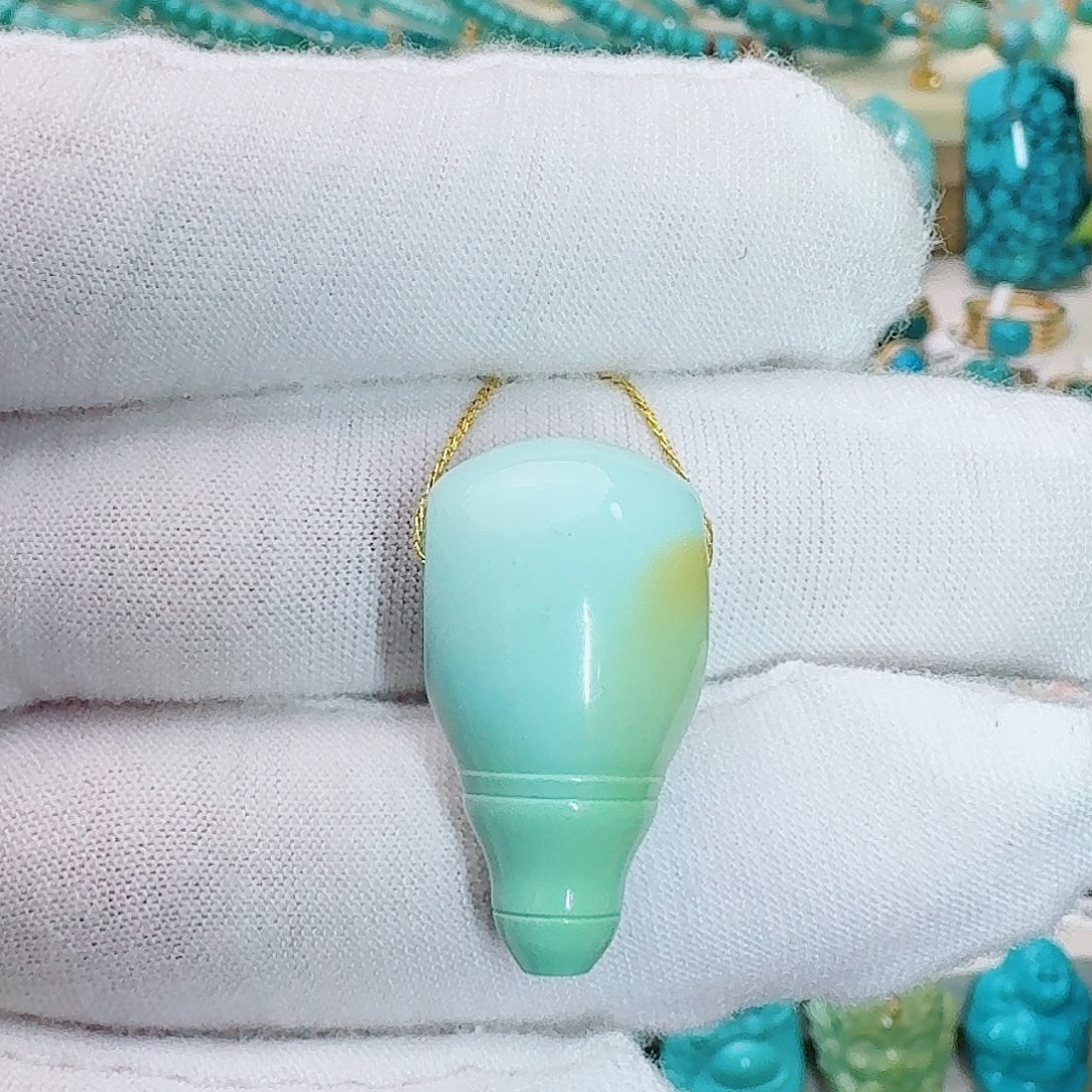 绿松石未镶嵌珠宝奇石