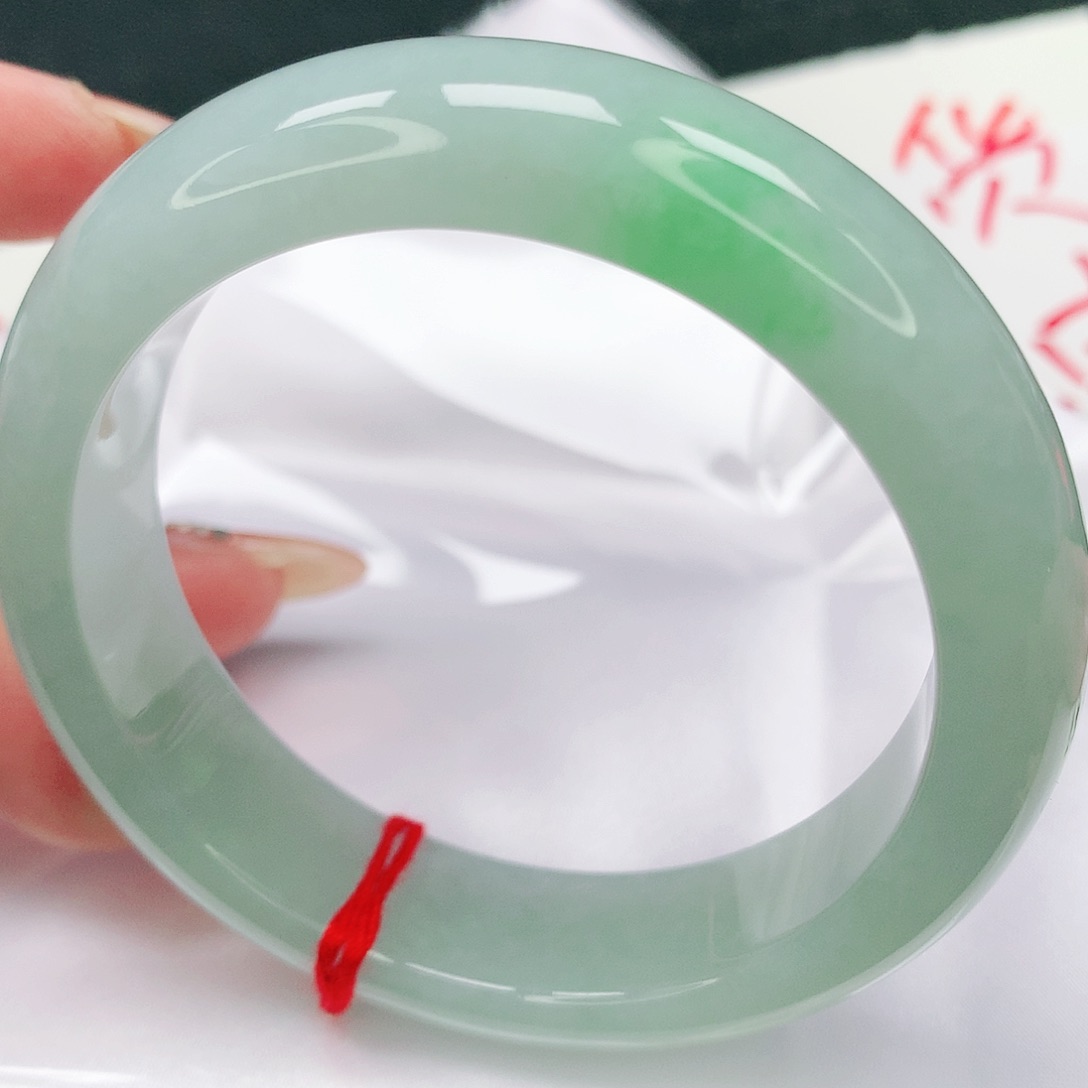 未镶嵌手镯翡翠完美072