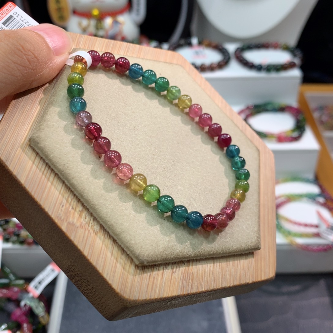 手链未镶嵌碧玺      5.3mm。  