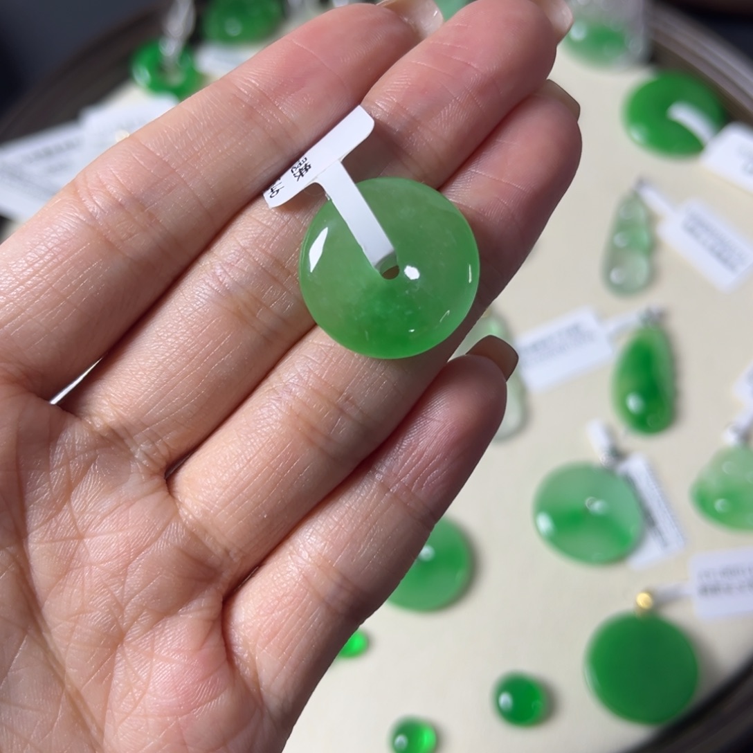 汤***喝平安扣直播编号Y0546