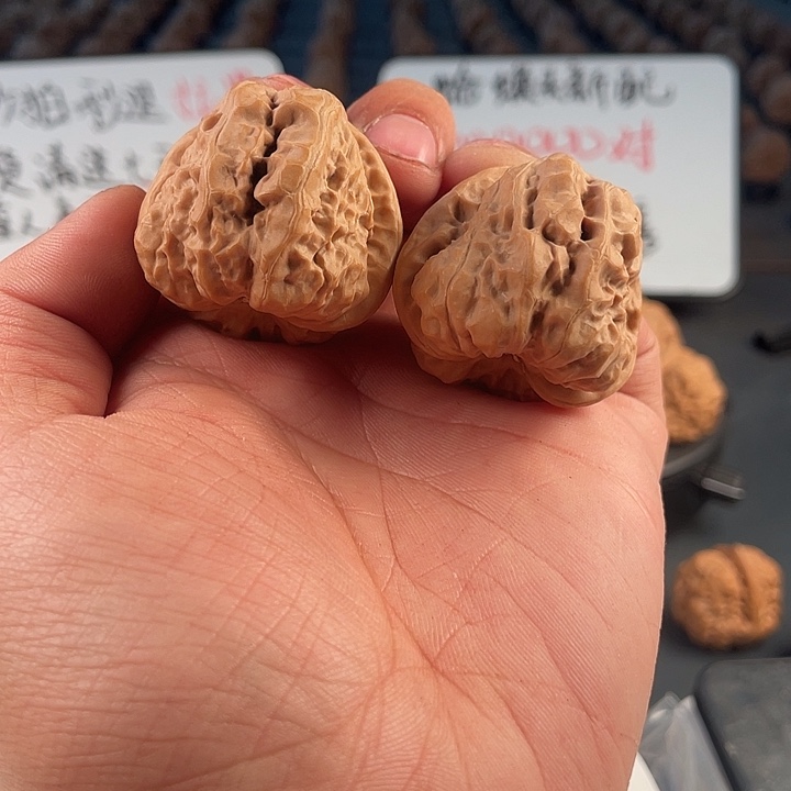 老***猫吊坠文玩核桃1111111