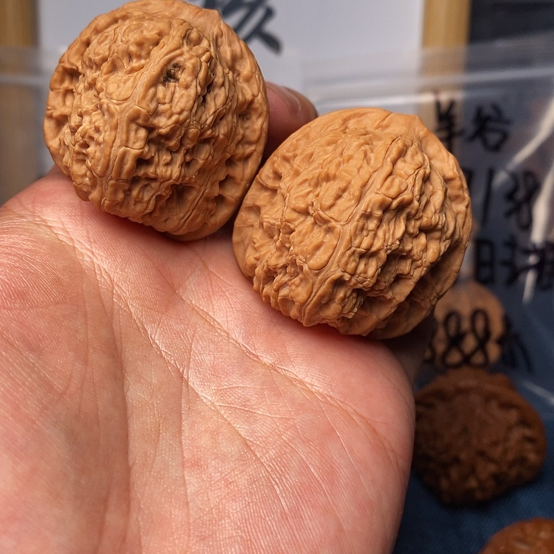 文玩核桃吊坠徐*兔宽城