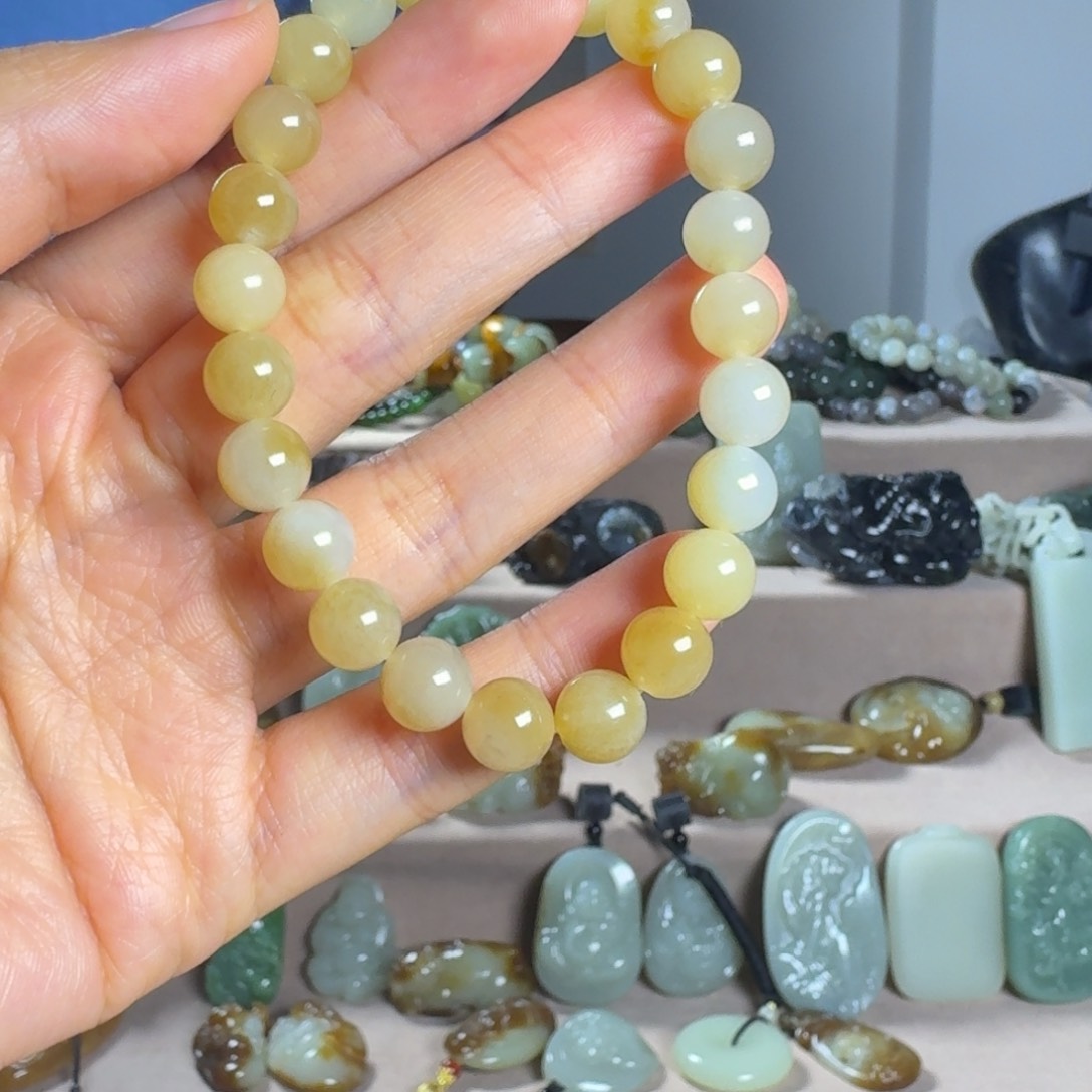 和田玉颈饰未镶嵌