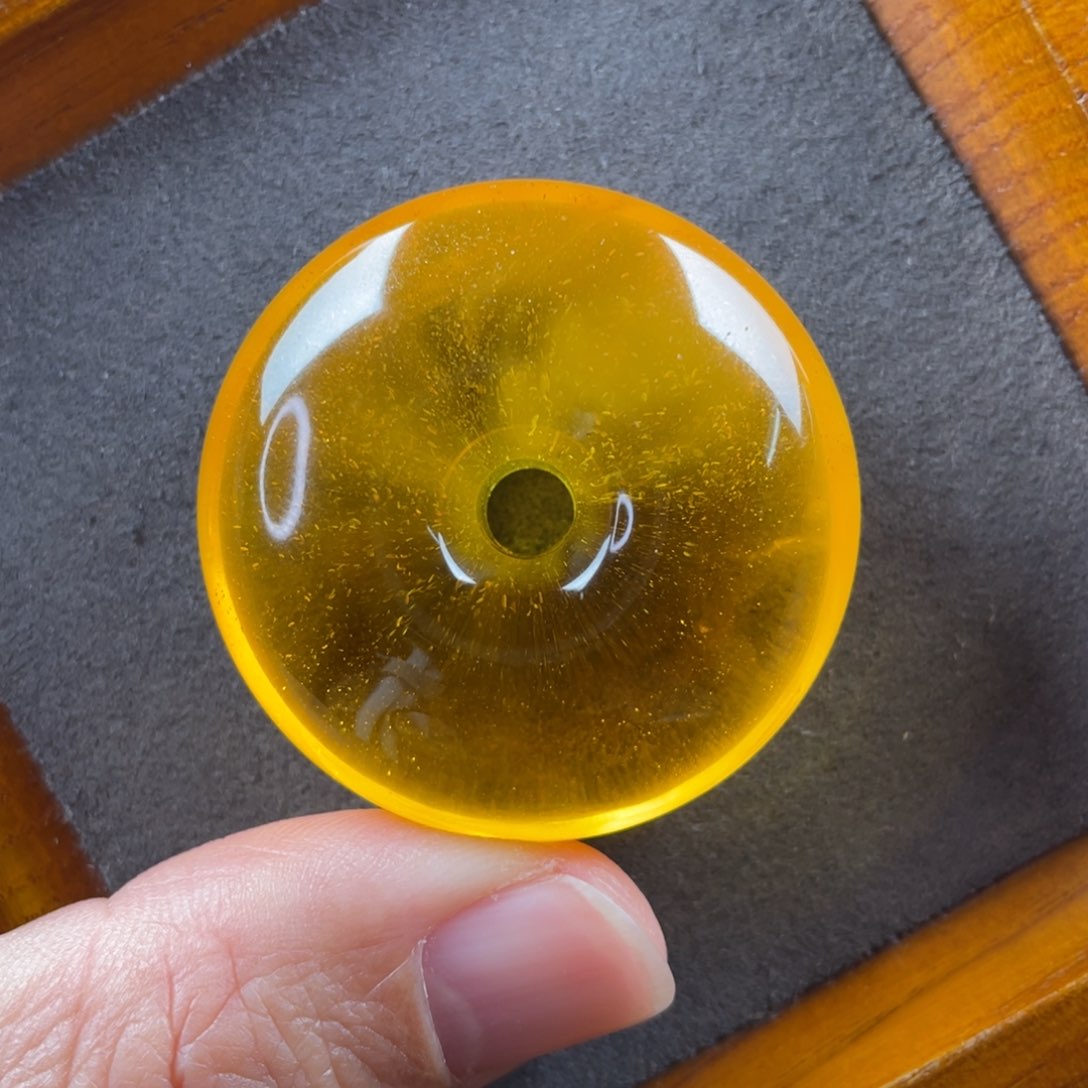 琥珀颈饰未镶嵌蜜蜡吊坠