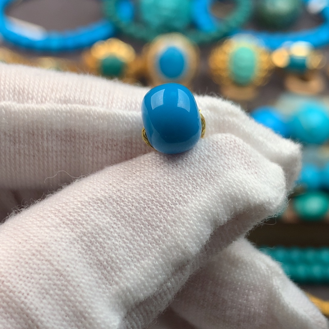 绿松石未镶嵌绿松石8*7mm