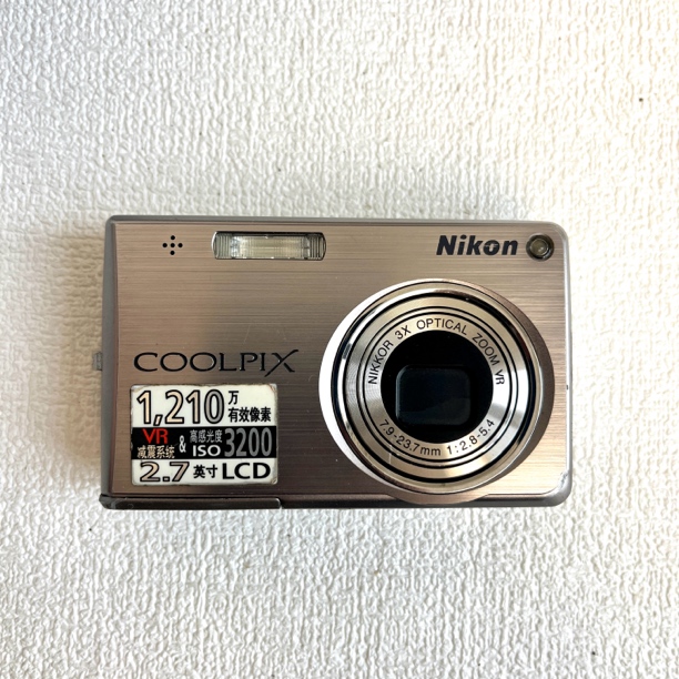 95新 Nikon/尼康 尼康s700网红款冷白皮