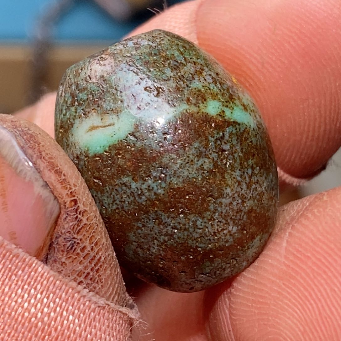 未镶嵌珠子的玛瑙/玉髓心*