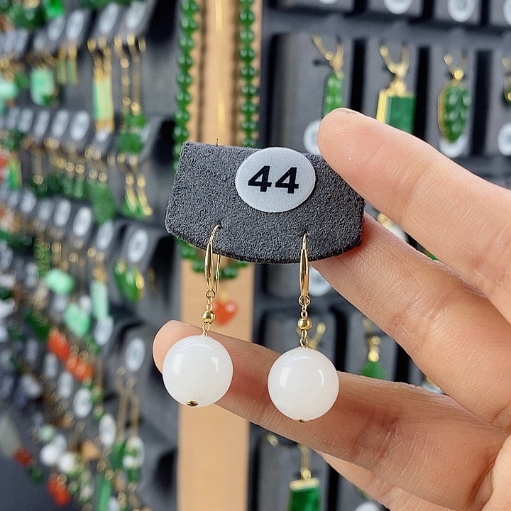 和田玉耳饰18K金镶嵌