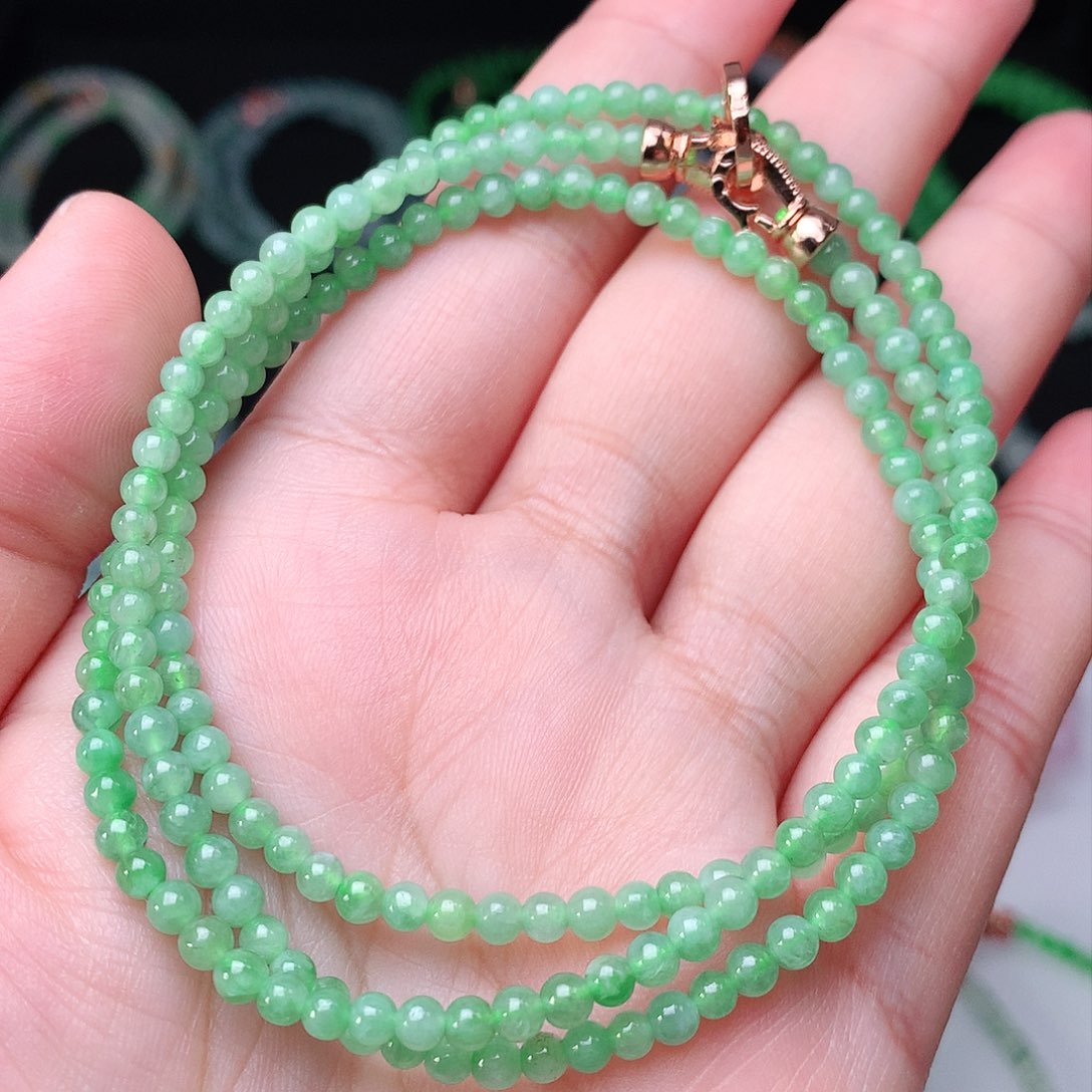 翡翠手链未镶嵌翡翠