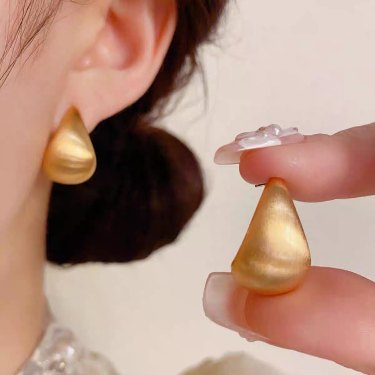 铜合金耳饰 金色复古百搭ins极简原创设计耳钉简约风019