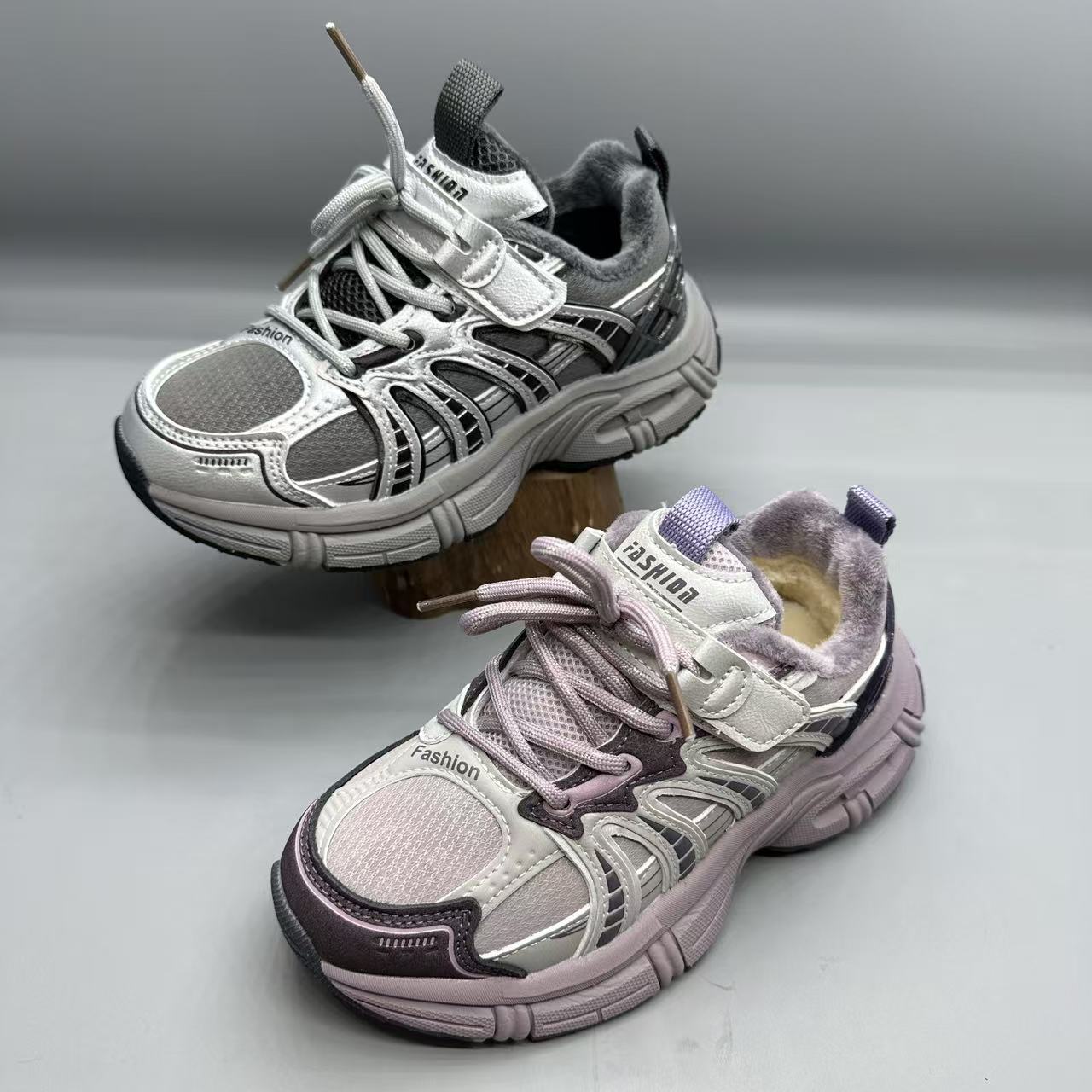 儿童大棉皮面魔术贴童鞋休闲鞋百搭时尚男女童运动老爹鞋8895