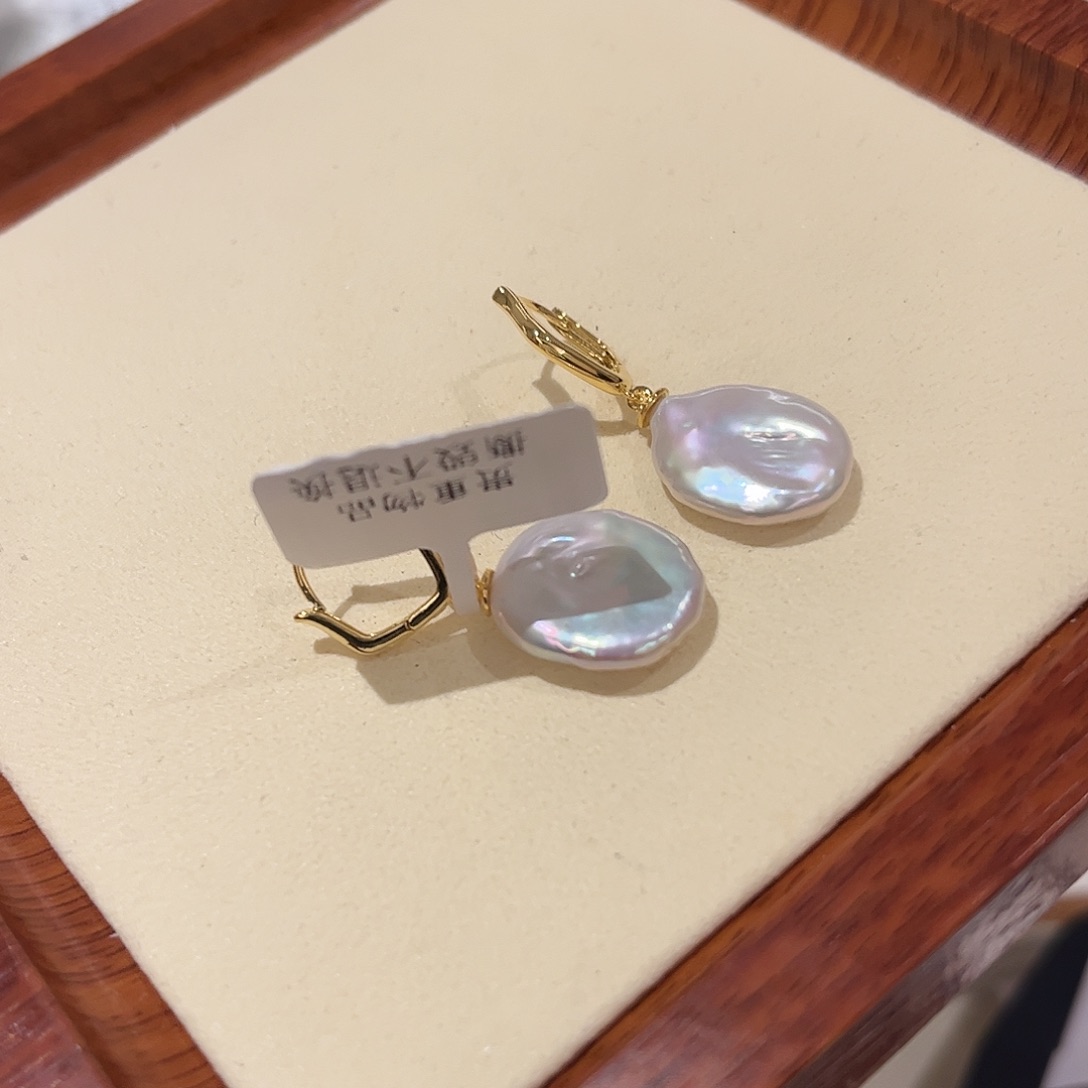 淡水珍珠耳饰合金