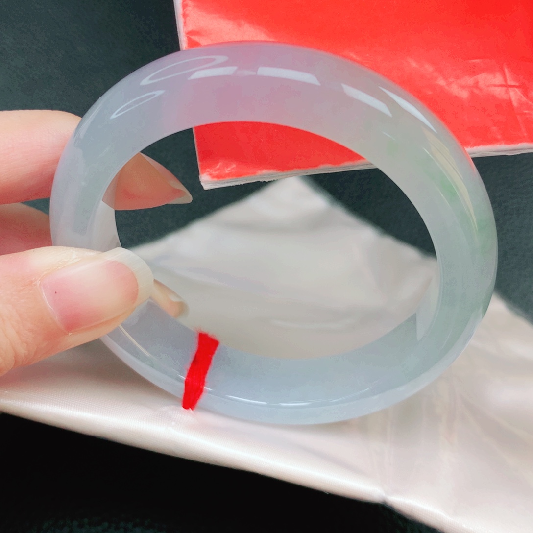 翡翠未镶嵌手镯54圈