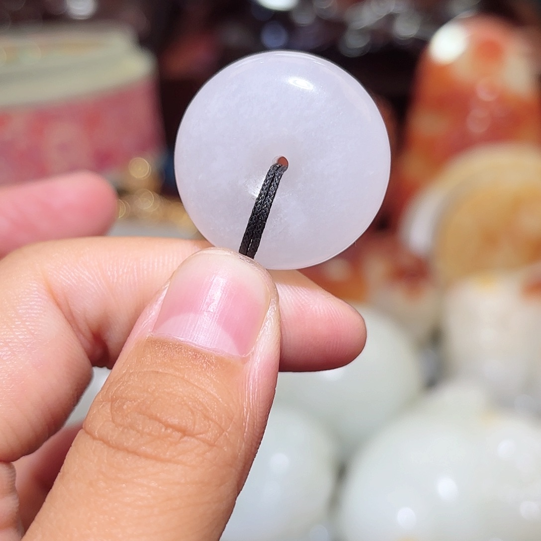 和田玉未镶嵌把件浅**止