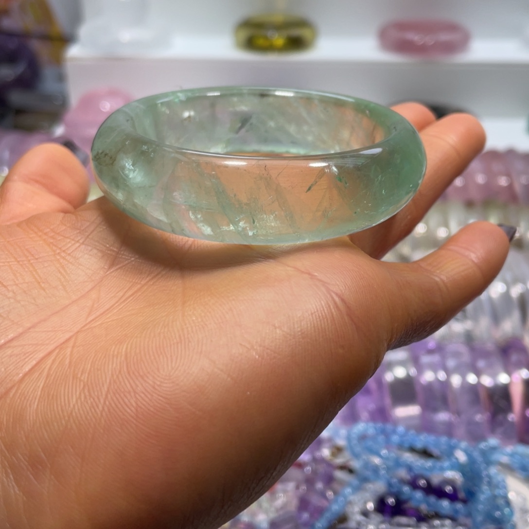 水晶手镯56圈口32号伴生矿未镶嵌淘****咪