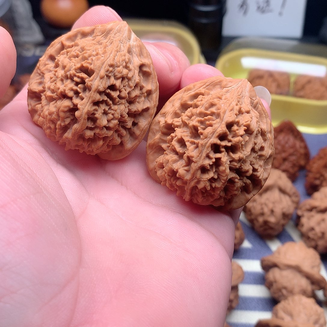 文玩核桃把件满天星