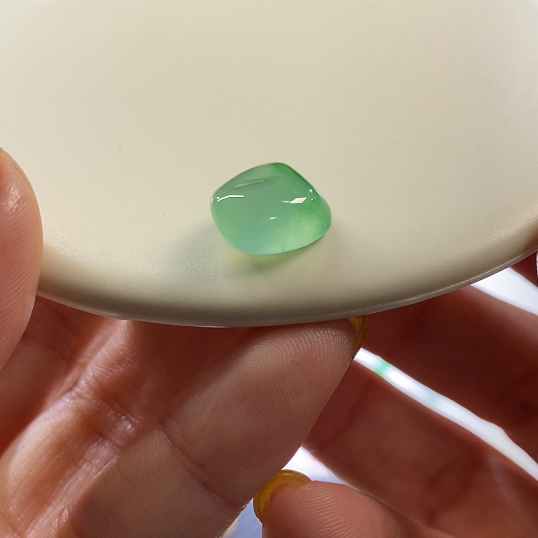 翡翠手链未镶嵌随行