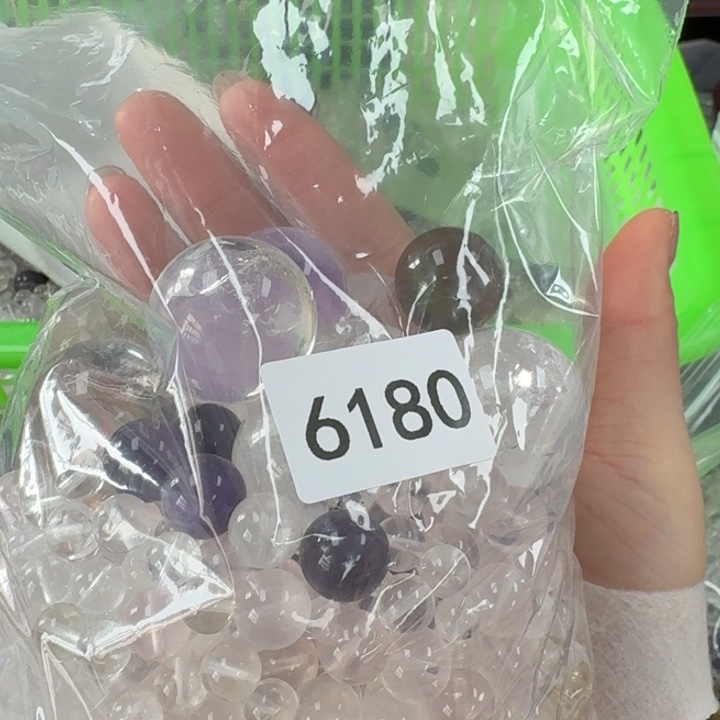 小***逻水晶大型摆件（非配饰）未镶嵌