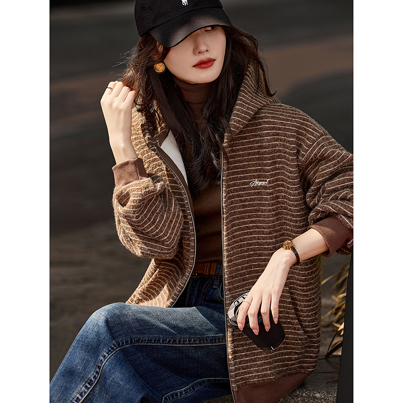 休闲条纹连帽加绒外套2025年冬季新款卫衣开衫女装上衣SXWT25292