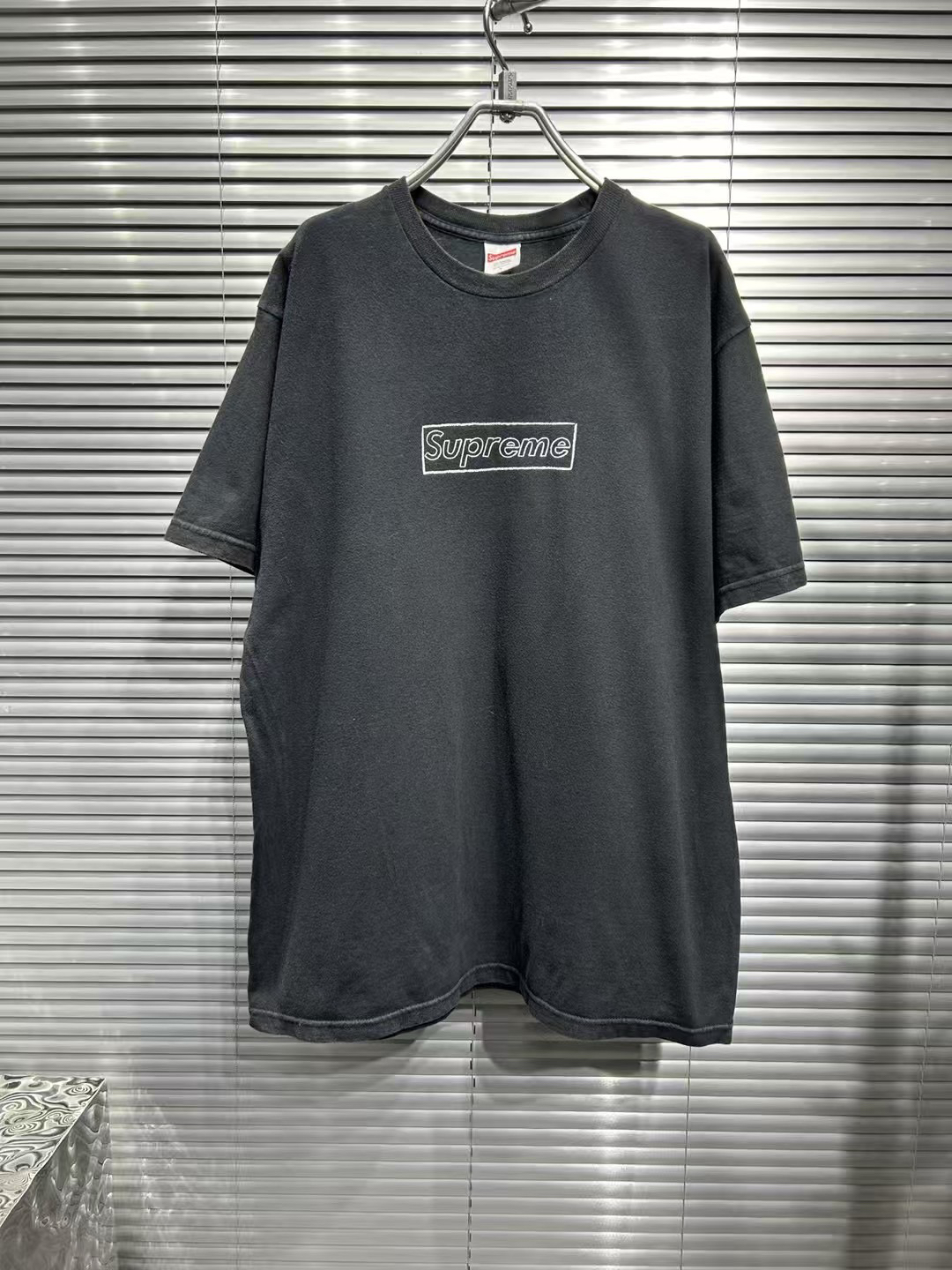 95新 Supreme 联名爆款胸前box涂鸦短袖/L码