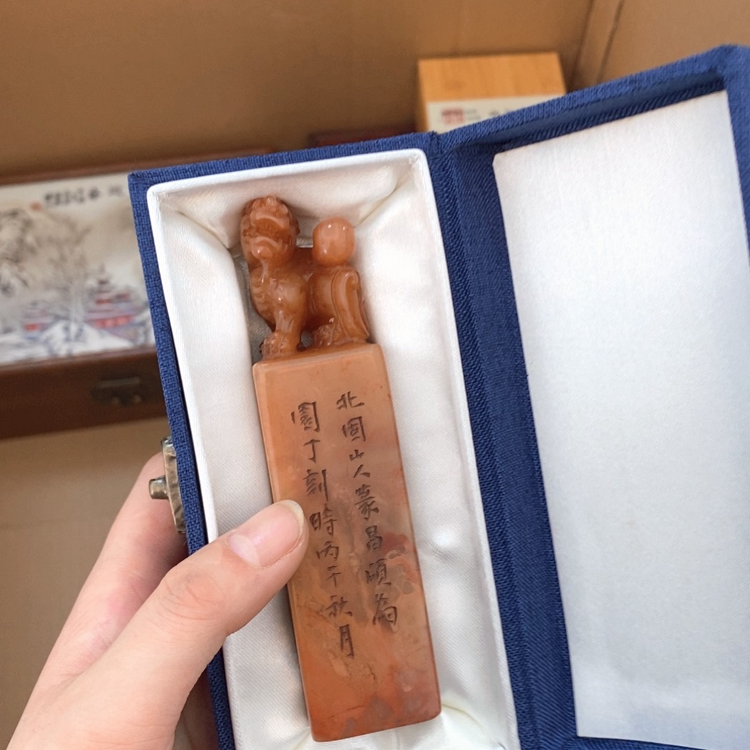 瓷片把b哈哈哈哈哈哈哈哈哈