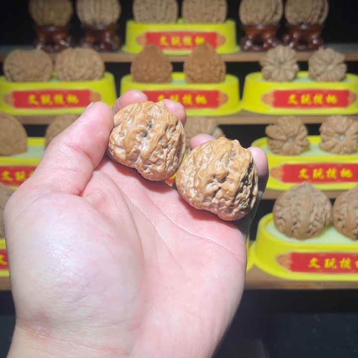 ****慕把件文玩核桃蛤蟆头