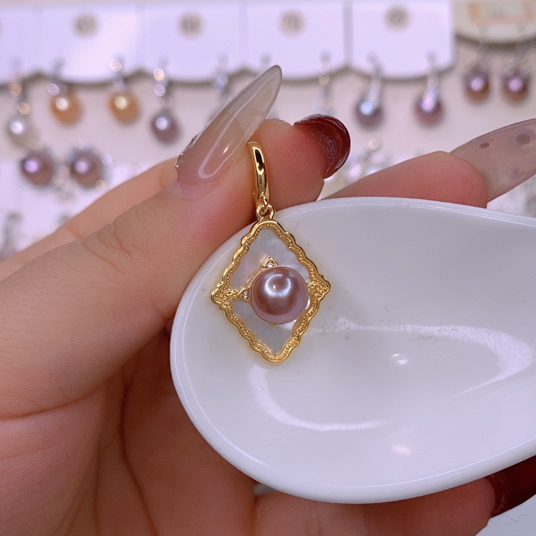 未镶嵌淡水珍珠颈饰