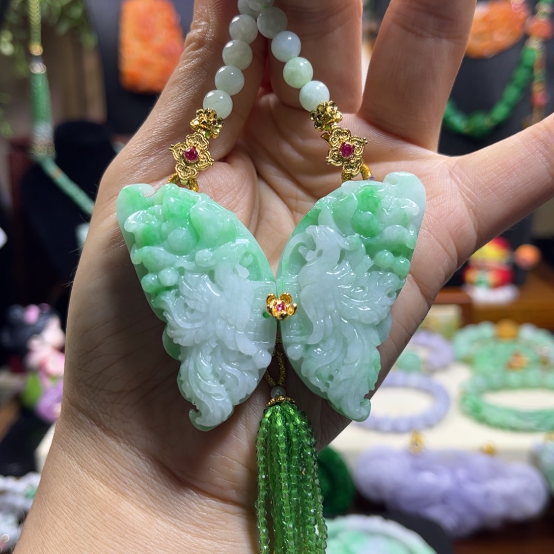 翡翠未镶嵌颈饰天然翡翠