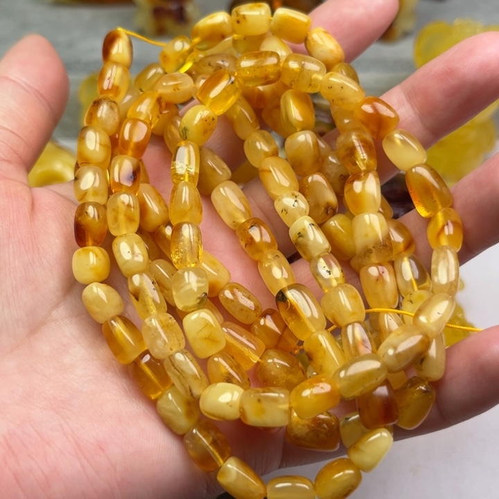 琥珀颈饰未镶嵌琥珀蜜蜡