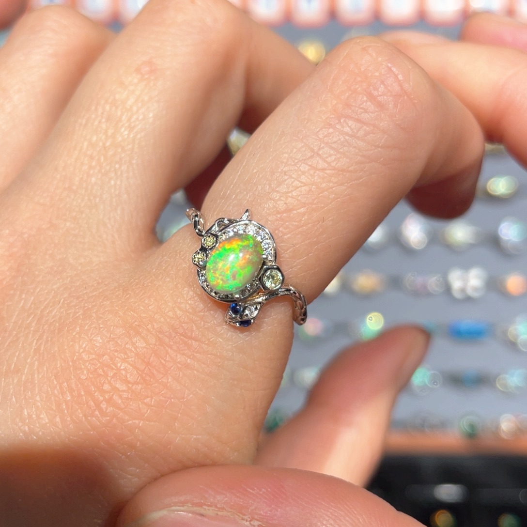 欧泊欧泊戒指银S925镶嵌