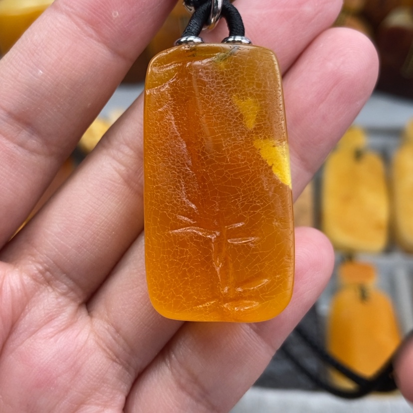 【闪购商品】琥珀珠宝奇石未镶嵌