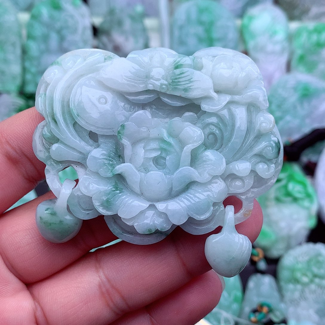 翡翠吊坠(不含链)未镶嵌