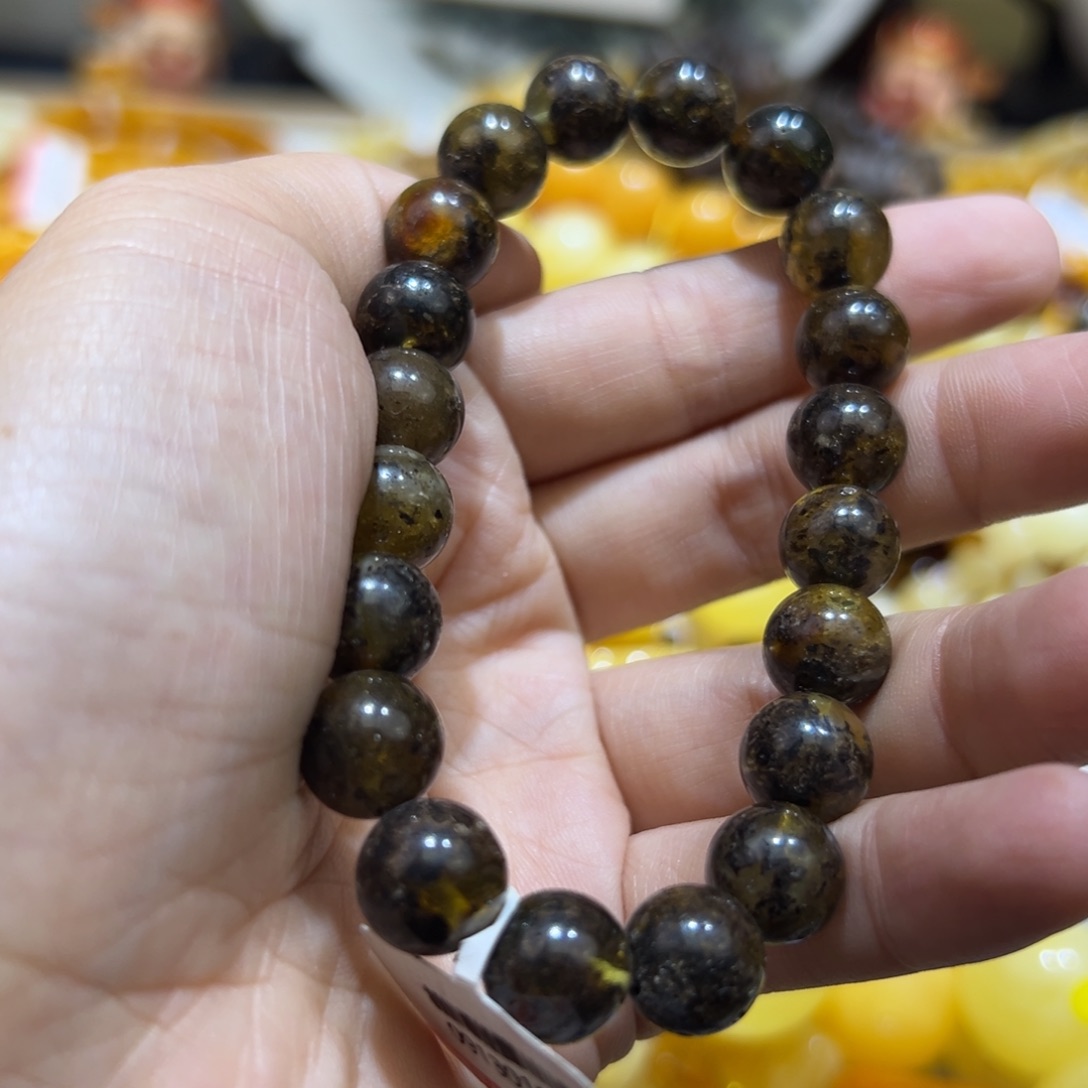 琥珀珠宝奇石未镶嵌