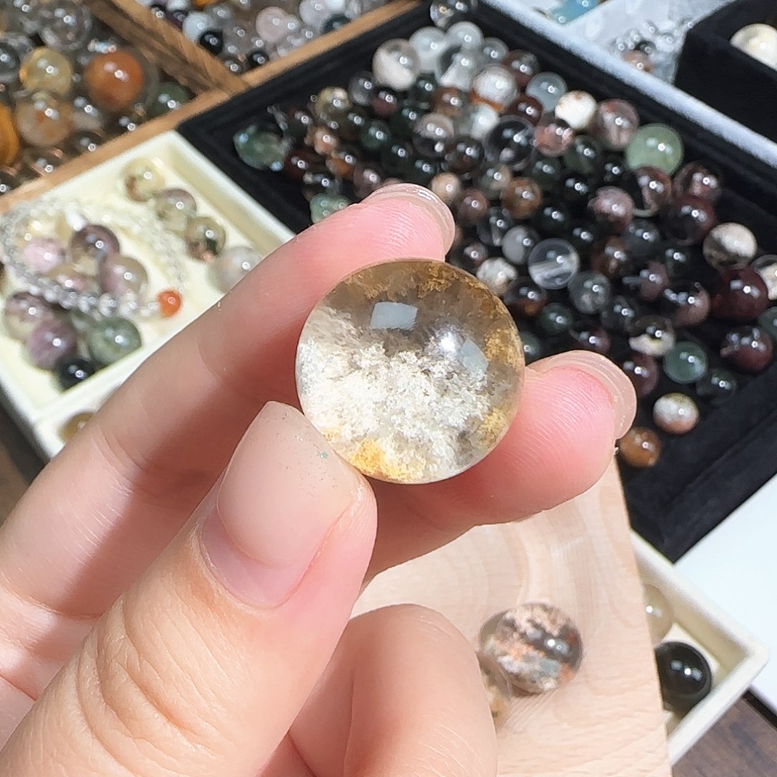 艾***汤水晶珠宝半成品未镶嵌