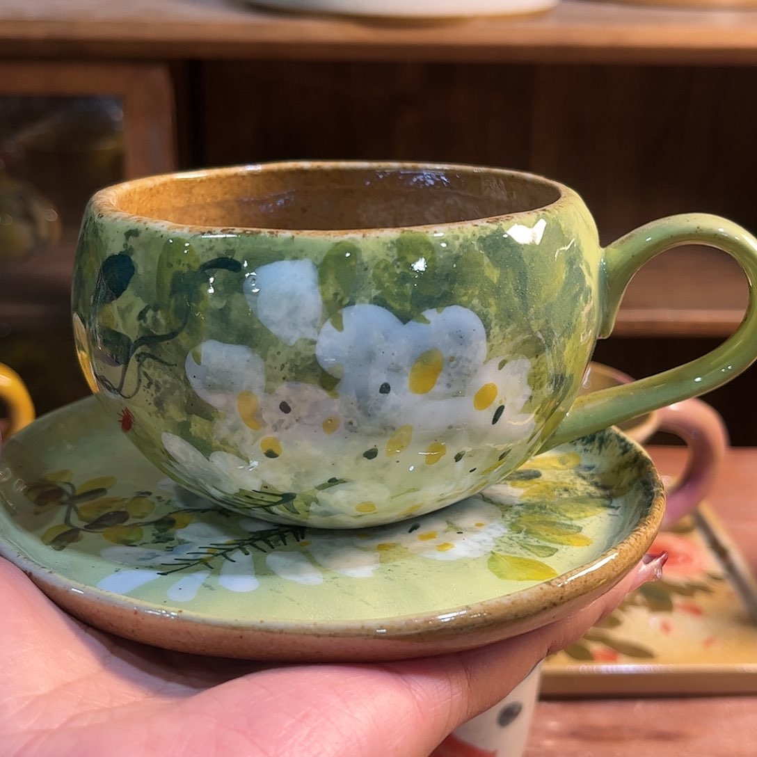 瓷片红红火火过大年