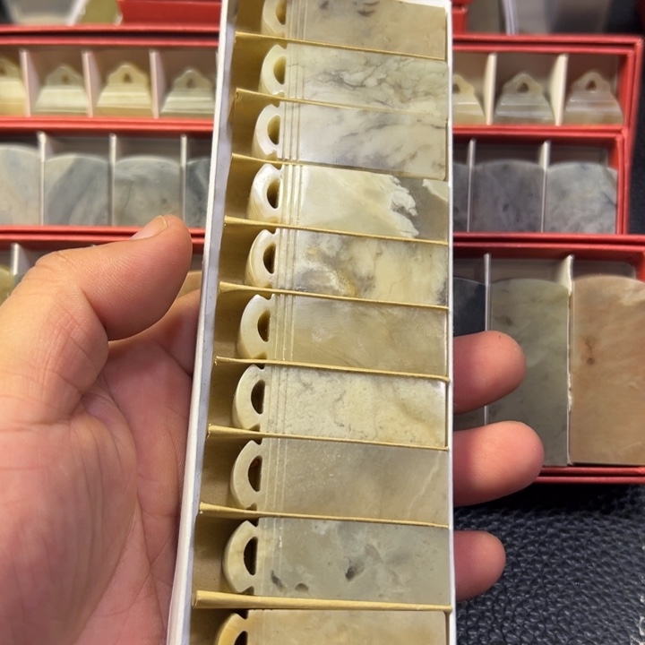 中***）印石伊犁石1.5*4.5瓦章一组十枚