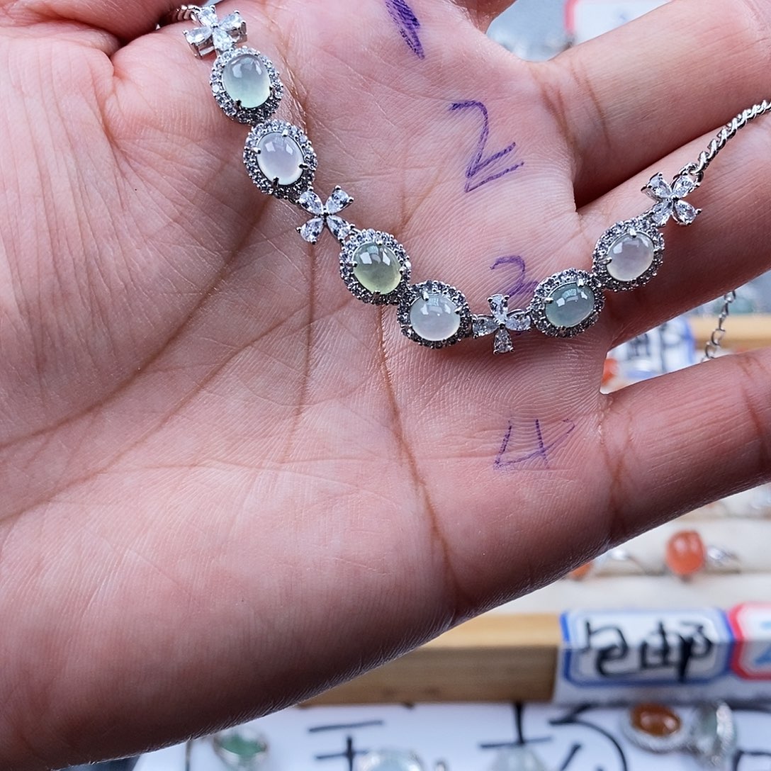 w***翡翠未镶嵌戒指缅甸