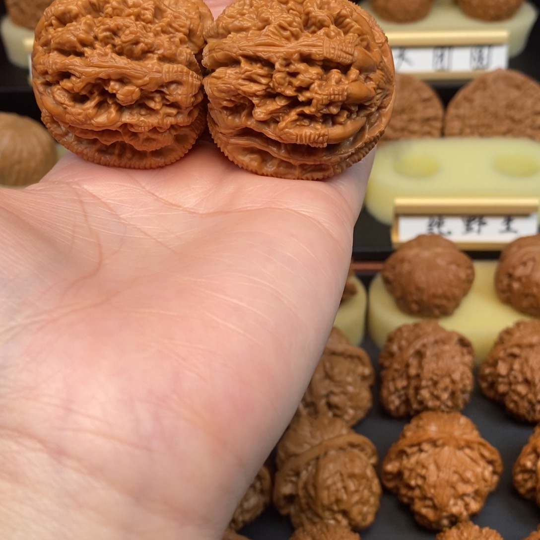 吊坠文玩核桃东**雨粗筋