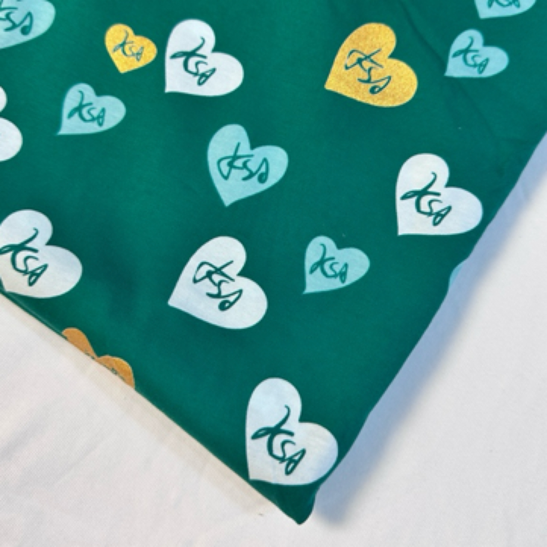 森林系浓绿底爱心布