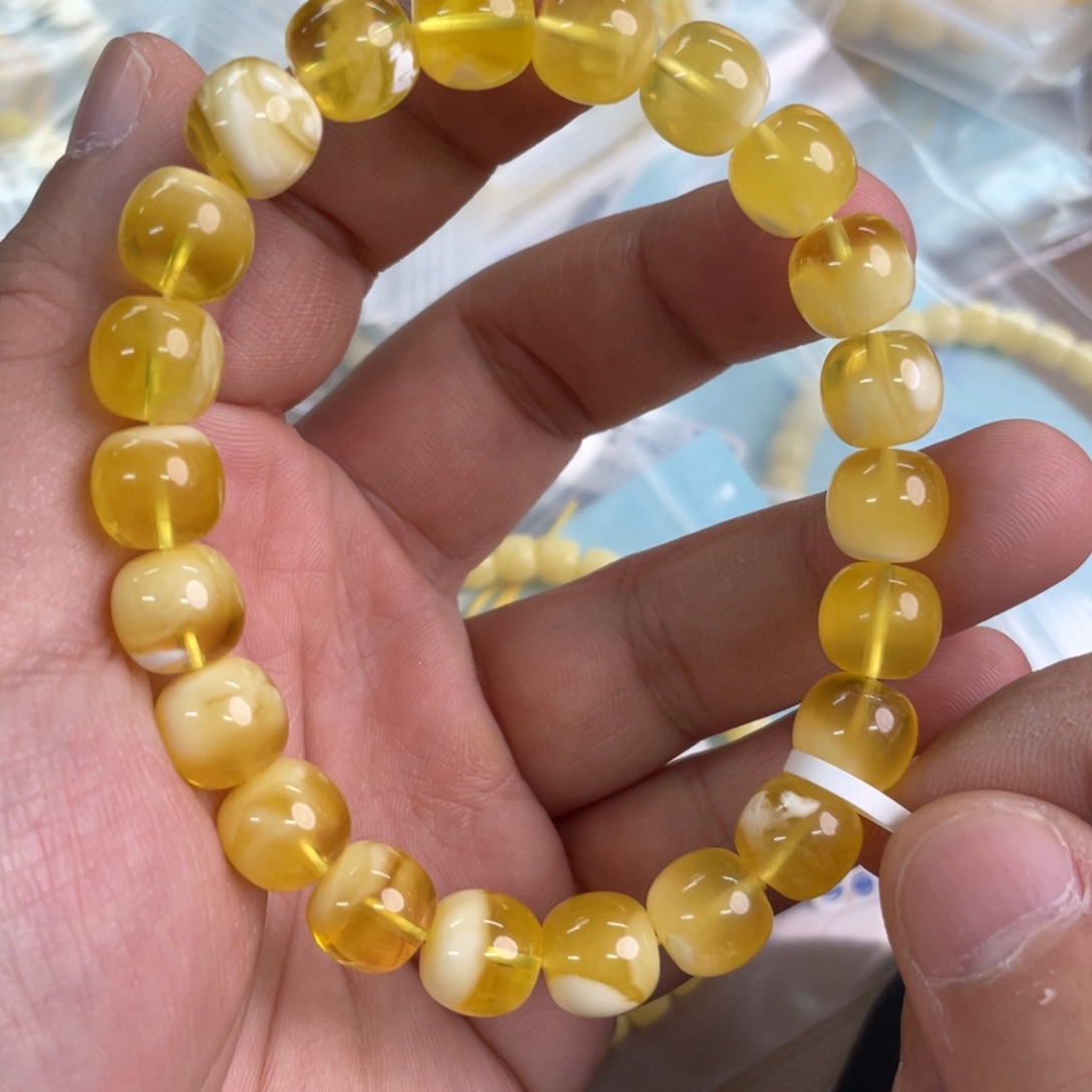 琥珀裸石未镶嵌1490000000