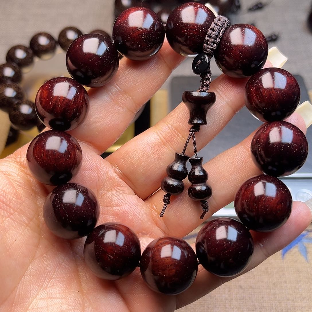 檀香紫檀（小叶紫檀）1.8 13颗多星