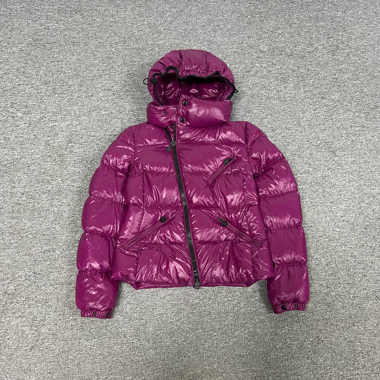 99新 MONCLER 蒙口 斜拉链羽绒服2码