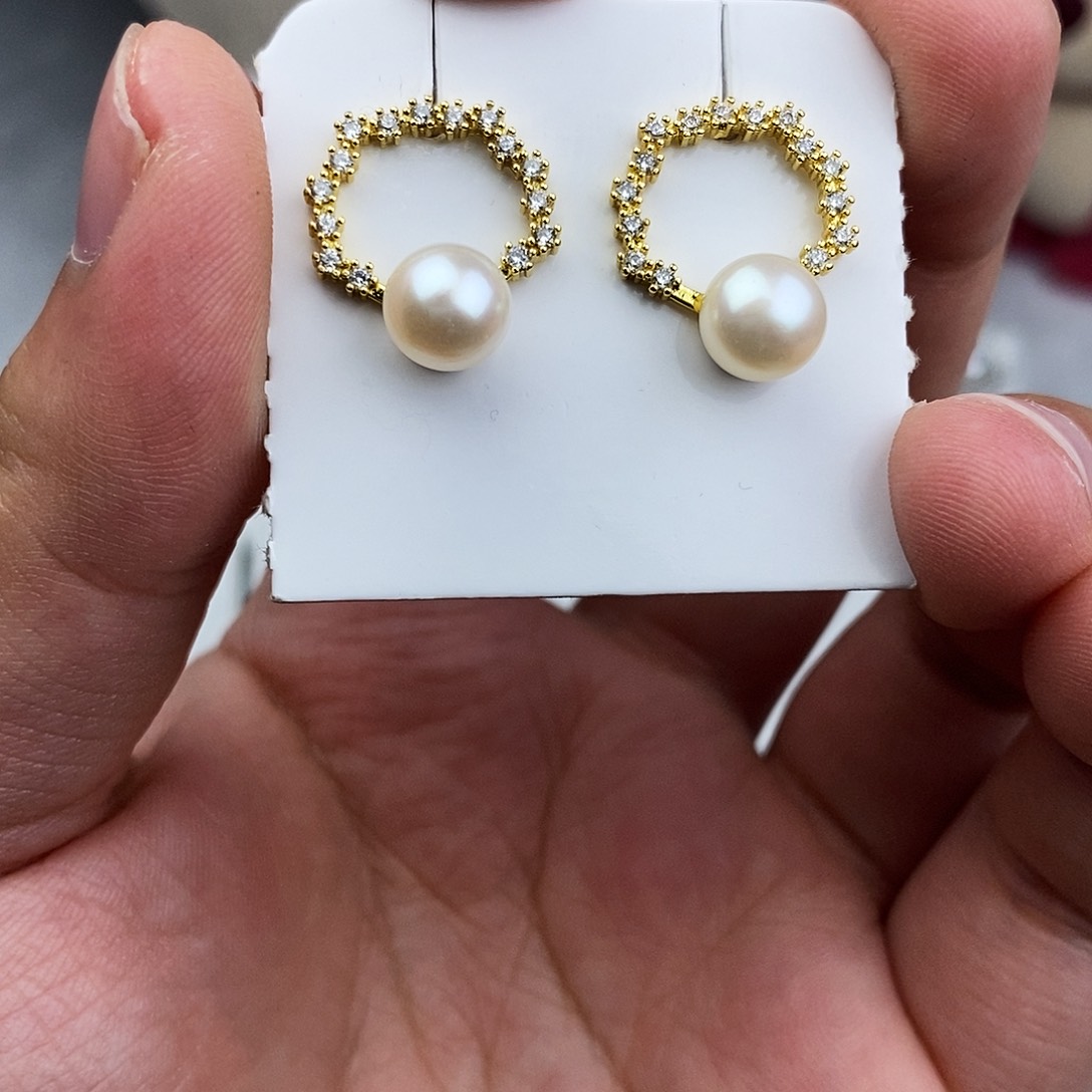 耳饰淡水珍珠未镶嵌