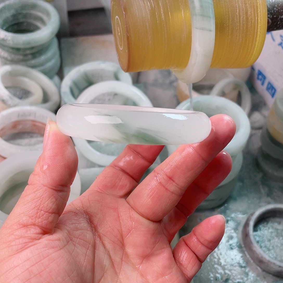 深***鱼定制石英质玉（天山翠）