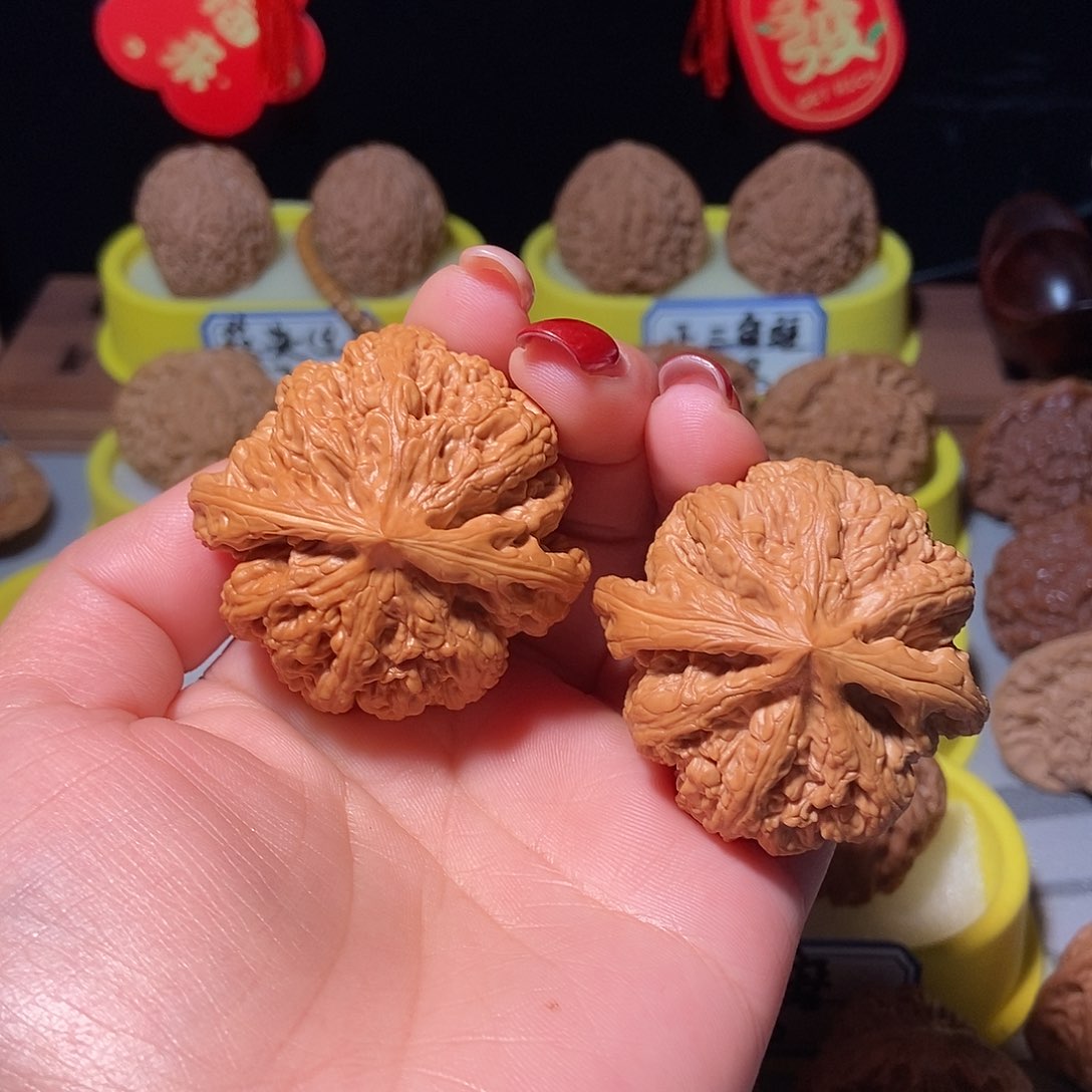 文玩核桃吊坠福利粗筋